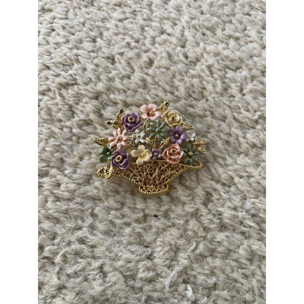 An Easter Brooch flower Pin